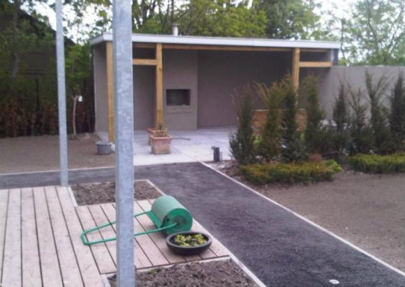 Speelse strakke tuin Oost-Souburg